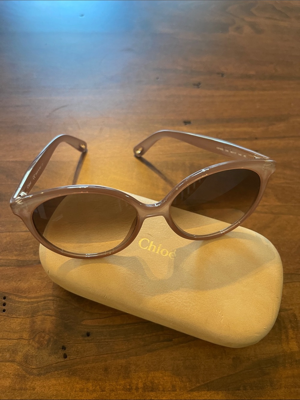 Chloé Pale Mauve/Taupe Cat-Eye Sunglasses - Picture 2 of 7